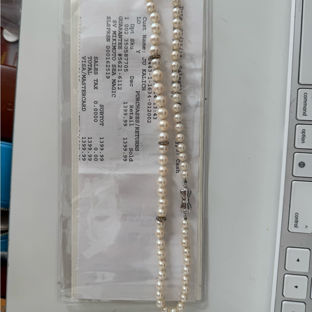 Mikimoto White Pearl Necklace with Silver Details